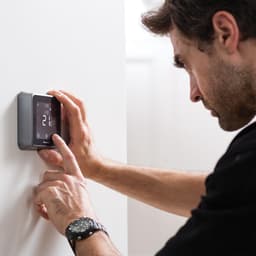 Honeywell Lyric T6 Slimme Thermostaat Zwart - Bedraad — thumbnail 5