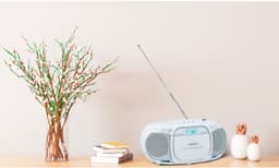 MEDION E66476 Stereo Geluidssysteem (boombox, CD-speler, MP3, cassette, draagbare cassettespeler voor kinderen, FM-radio, AUX, hoofdtelefoon, netvoeding & batterij) blauw — thumbnail 3