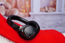 PowerLocus MoonFly Koptelefoon Over-Ear met Active Noise Cancelling, Draadloze Hoofdtelefoon, Voice Assistant Activation - Zwart/Grijs — thumbnail 3