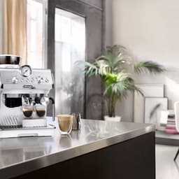 De’Longhi Dedica Arte EC9155.W Half automatisch Espressomachine 1,7 l — thumbnail 2
