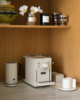 Sjöstrand Espresso Capsule Machine The Original 2.0 Beige + Melkopschuimer - Beige- Set — thumbnail 4