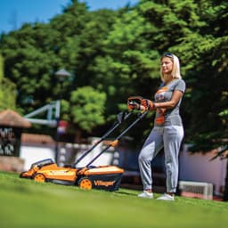 Accugrasmaaier - Draadloze grasmaaier - Gazononderhoud - Borstelloze motor - 330 mm maaibreedte - Oranje — thumbnail 2