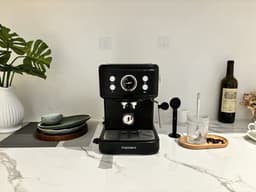 Empstorm EM‑04E Espressomachine 20Bar - 2-in-1 Capsule & Gemalen Koffie - PID Temperatuurregeling - 1,5L Watertank - RVS Filter- Warmhoudplateau - Thuis Kantoor Koffieapparaat Zwart — thumbnail 3