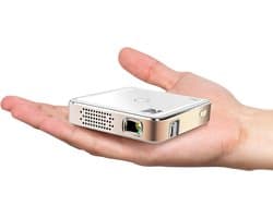 Ultra Mini draagbare projector 75 - HD LED DLP oplaadbare projector 100-scherm, ingebouwde luidspreker - HDMI, USB en Micro SD