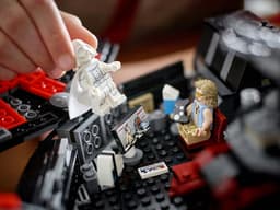 LEGO Star Wars - Dark Falcon Constructiespeelgoed — thumbnail 3