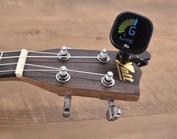 Clip-tuner - Stemapparaat - Muziek Stemmen - Oplaadbaar via USB - 49x26x40 mm - Zwart — thumbnail 3