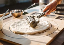 Solo Stove Pi Pizza Docker | Voorkomt luchtbellen & creëert een uniforme korst voor gelijkmatig koken, voor een perfecte korst elke keer, essentieel pizzahulpmiddel, polypropyleen — thumbnail 2