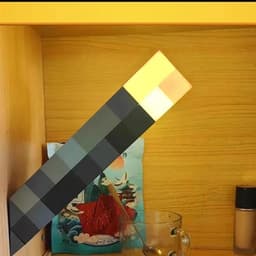 MineCraft - Nacht - Lamp - 4 Kleuren - Torch - Verlichting - Game - Zaklamp - Brownstone - LED - Nachtlampje - USB - Oplaadbaar - Slaapkamer - Decoratie - Tafellamp - Cadeaulamp - Voor - Kinderen - Bedlampje - MineCraftion - Movie — thumbnail 1