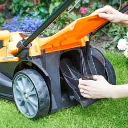 Accugrasmaaier - Elektrische Grasmaaiers - Gazontrimmer - Grastrimmer - met Mulchmaat 40L - Snijbreedte 37cm - Maaibreedte 300m² - Maaihoogte op 6 Niveaus - 2 x 4000 mAh Lithium-ion Accu - Oplader - 24V - Zwart&Oranje — thumbnail 3