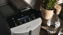 Siemens EQ300 TF303E07 - Volautomaat espressomachine - RVS — thumbnail 5