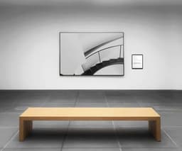 Wandhouder voor tablets met diefstalbeveiliging - Tabletstandaard voor beursstands en musea — thumbnail 4