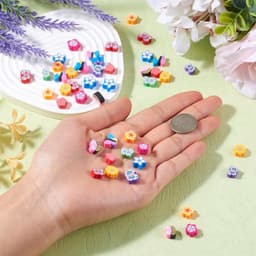 Set van 200 vlinderkralen van polymeerklei en klei in diverse kleuren, ideaal voor het maken van unieke DIY sieraden en creatieve projecten — thumbnail 5