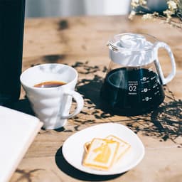 Hario V60 Set (Keramiek, Wit) — thumbnail 2