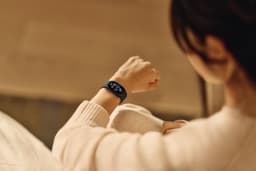 Google Fitbit Edge - Activity tracker - Satijn Pyriet/Olijf — thumbnail 5