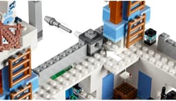 LEGO Minecraft Het IJskasteel - 21186 — thumbnail 4