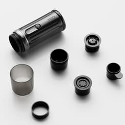 Cerapresso draagbare espressomachine - 3e gen 13500 mAh batterij - tot 8 kopjes zonder opladen - 150s tot 96°C - cups en gemalen koffie - dubbele espresso - draagbare koffiemachine - koffiemaker - reis & camping koffiezetapparaat 12 volt - CERA+ — thumbnail 4