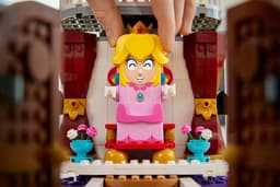 LEGO Super Mario - Uitbreidingsset: Peach' kasteel Constructiespeelgoed — thumbnail 5
