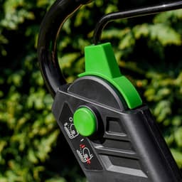 Garden Master® 40V Draadloze Grasmaaier - Dubbele 4Ah Accu en Lader inbegrepen - 38cm Maaibreedte - 42L Grasopvang - Verstelbare maaihoogte - Compact en lichtgewicht — thumbnail 2