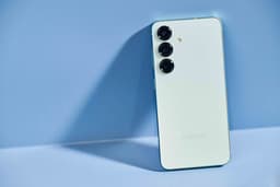 Samsung Galaxy S25 Plus 5G - 512GB - Mint — thumbnail 3