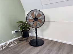 A-Flow Premium Woodlook Ventilator staand - LET OP: 2EKANSARTIKEL - Statiefventilator - Ventilator Houtlook - Kantelbaar en uitschuifbaar 3 Windsnelheden - Zelfdraaiend — thumbnail 5