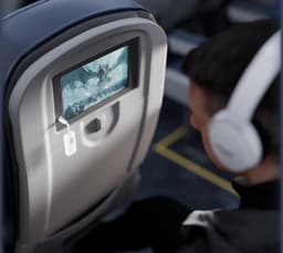 Twelve South AirFly SE – Geniet van in-flight entertainment – Verbind 1 of 2 hoofdtelefoons via Bluetooth – 25+ uur batterijduur - Zwart — thumbnail 2