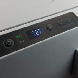 Equivera Mini Fridge for Drinks - Kleine Koelkast - Mini Koelkasten - Minibar - Mini Fridge - Mini Koelkast - Mini Koelkastje - Must have voor in Huis! — thumbnail 4