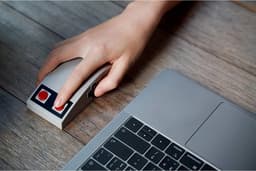 8BitDo N30 Wireless Mouse — thumbnail 4