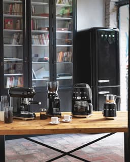 Smeg DCF02BLEU - Zwart |  | 8017709280512 — thumbnail 2