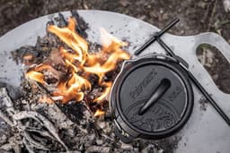 Petromax - Dutch Oven 0,56L/ft 0.5 - met pootjes — thumbnail 4