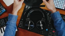 OneOdio - Wireless Studio Max 2 Headphones Black - Draadloze Over-Ear Koptelefoon – Bluetooth – Met Microfoon — thumbnail 4