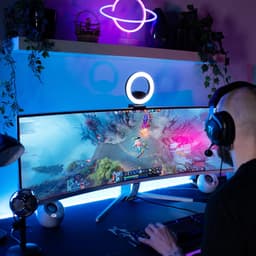 Arozzi Nova 49" v2 Gaming Monitor - Curved - DQHD VA - 165Hz - USB-C - White — thumbnail 5