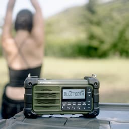 Sangean MMR-99 Forest Green FM/AM noodradio — thumbnail 2