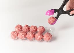 Keuken Gadget - Deegvormer Ballenmaker - Snel Kroketten Maken - 4 Verwisselbare Vormen - 1 Stuk - Paars — thumbnail 2