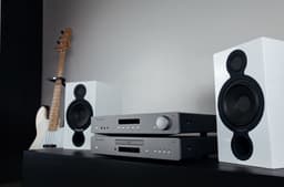 Cambridge Audio AXA35 met 2x35 watt versterker — thumbnail 4