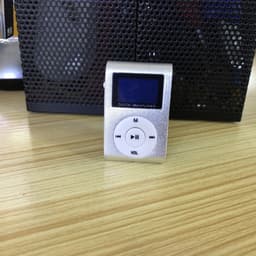 Mini MP3-speler en scherm, geschikt voor studenten — thumbnail 1