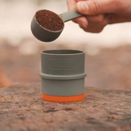 Draagbaar Alles-in-één Koffiezetapparaat met Vacuümdruk, Handmatige Koffiemachine voor Reizen, Geïsoleerde Koffiemok, Snelle Extractie, Roestvrijstalen Thermobeker — thumbnail 3
