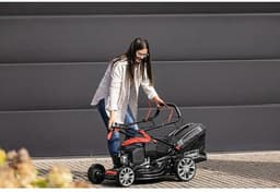 Scheppach Benzine Grasmaaier PML53-225S – 224cc Krachtige 4-Takt Motor – 53 cm Maaibreedte – Met Aandrijving – 6-in-1 Functie – Geschikt tot 1800 m² – 65L Opvangbak — thumbnail 4