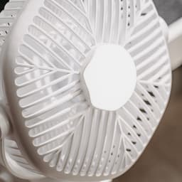 Draagbare Ventilator met Klem en LED-Verlichting – 3 Snelheden – Oplaadbaar – Tafelventilator – Mini ventilator - USB – 6 W – Wit - Adler AD 7335 — thumbnail 3