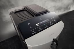 Siemens EQ300 TF303E07 - Volautomaat espressomachine - RVS — thumbnail 4