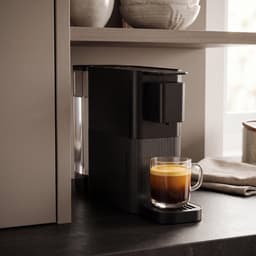 Princess 249423 Capsule Koffiemachine - Geschikt voor Nespresso Capsules - 19 Bar - 0,8 Liter Watertank - Compact - Zwart — thumbnail 3