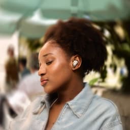 JBL Tour Pro 3 - Draadloze in-ear oordopjes met Noise Cancelling - Bluetooth - Smart case met touchscreen (2026) Blauw — thumbnail 5