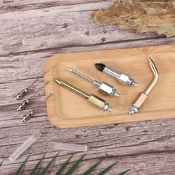 7-delige set vetspuitaccessoires, inclusief 3 vetspuitmonden, 1 naalddispenser, rubberen afdichtingsnippel, rechte spuitmond, 1 gebogen naald voor kleine en gesloten ruimtes — thumbnail 2