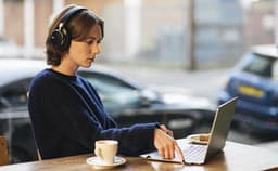 AKG N9 Hybrid ANC Wireless draadloos met USB-C dongle en Bluetooth — thumbnail 5