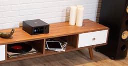NAD C700V2 Zeer Uitgebreide Compact Versterker met Muziekstreamer — thumbnail 4