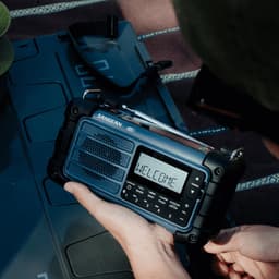 Sangean MMR-99 DAB+ en FM noodradio met Bluetooth, Blauw — thumbnail 3