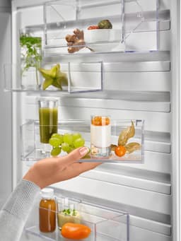 Electrolux LNT7ME34X2 Vrijstaand 366 l Zilver — thumbnail 3