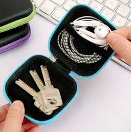 Oortjes Opberg Hoesje | Case | Etui | Organizer | Voor Het Opbergen Van Oordopjes En Laadkabels | Opbergen Van Sleutels | USB | LICHT BLAUW — thumbnail 3