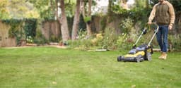 Stanley SFMCMWS251M FATMAX® V20 Accu grasmaaier 51cm met wielaandrijving 2x18V 4.0Ah — thumbnail 4