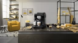 DeLonghi Magnifica Evo Serie - Volautomatische Espressomachine - LatteCrema Systeem - Automatisch - 15 Bar — thumbnail 5