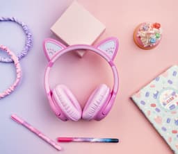 PowerLocus Bobo - Draadloze Koptelefoon voor Kinderen - Bluetooth koptelefoon - 74/85/94dB Volumebegrenzing - Katten Oortjes - Led Verlichting - Roze — thumbnail 5